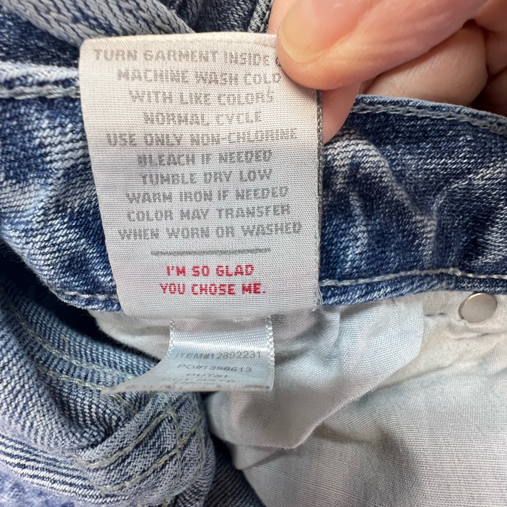 Torrid Denim Size 16 First at Fit Mid Rise Cut Off Distressed Light Wash Shorts - Picture 8 of 8
